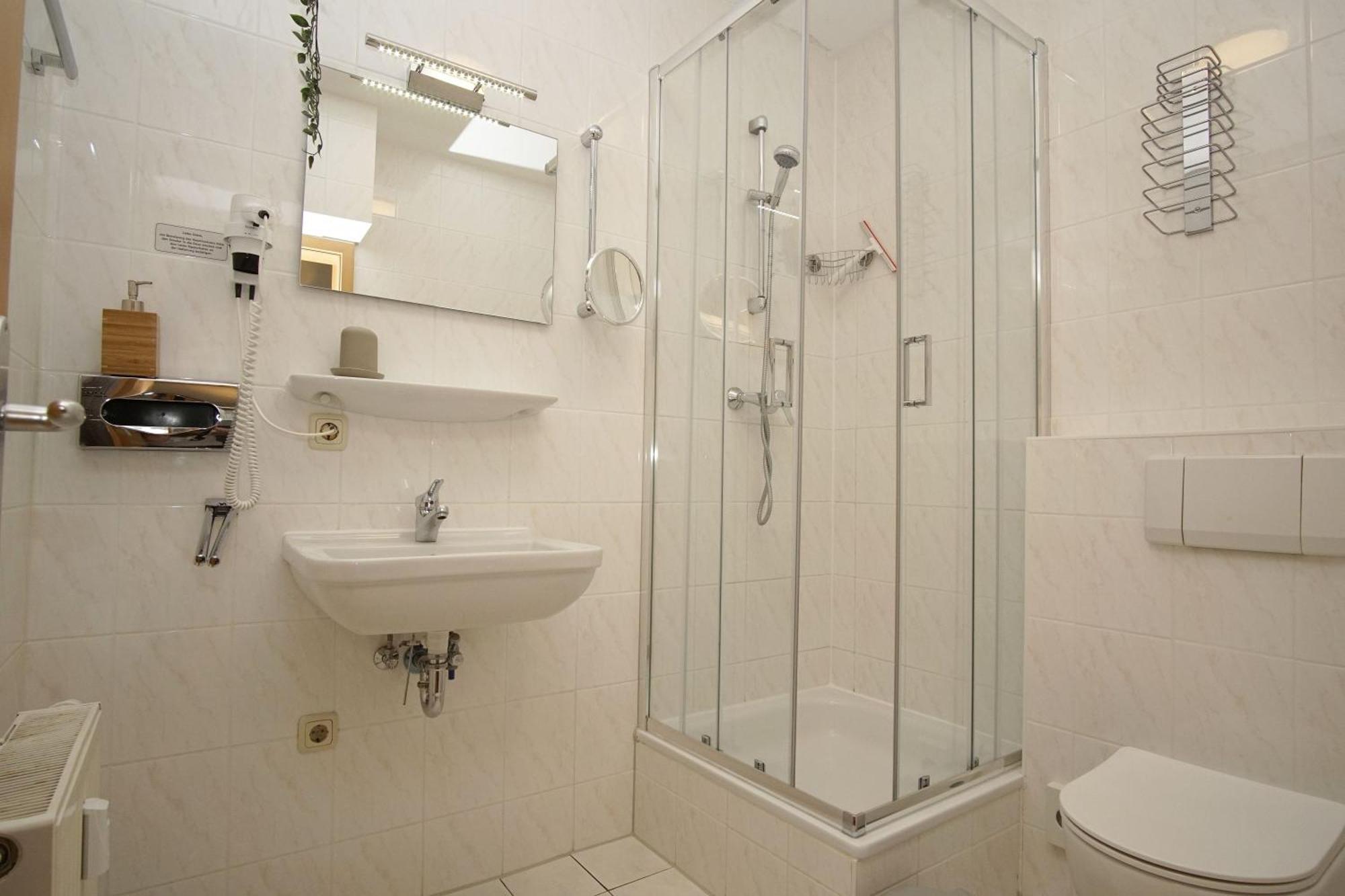 Die Ferienwohnung Ostseepanorama In Der Villa Joksch レーメ エクステリア 写真